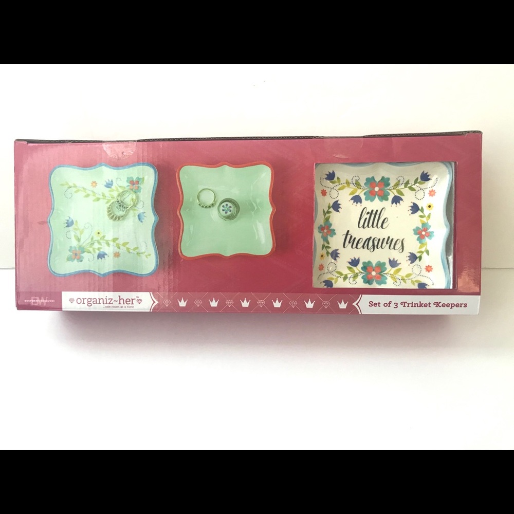 💕 New Set of 3 Ceramic Trinket Keepers